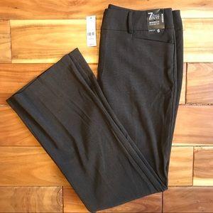 NWT New York & Co Dark Brown Dress Pants 6